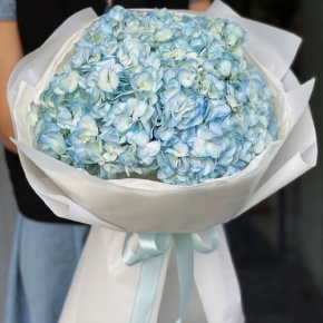 Букет из 5 голубых гортензий в Фрязино
