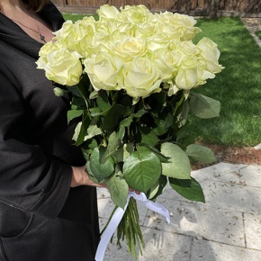 Букет из 21 белой розы (70 см) в Фрязино