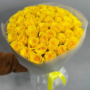 Букет "Золотце" из 51 лимонной розы (40 см) в Фрязино