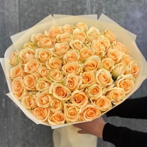Букет из 51 розы Аваланж (60 см) в Фрязино