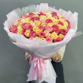 Букет из 101 розы  микс (70 см) в Фрязино